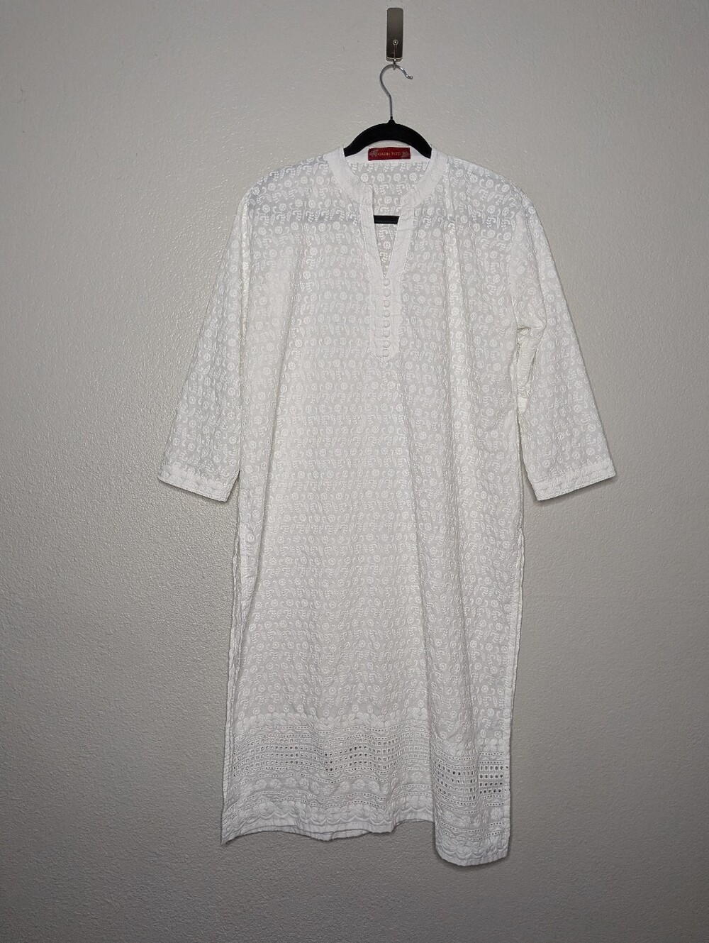 Varsha Patel Men White Floral Embroidered Crochet Eyelet Kurta Pajama Top XXL